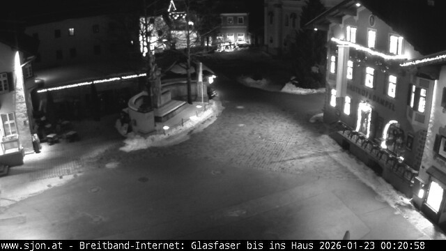 Archiv Foto Webcam Hauptplatz in St. Johann/Tirol