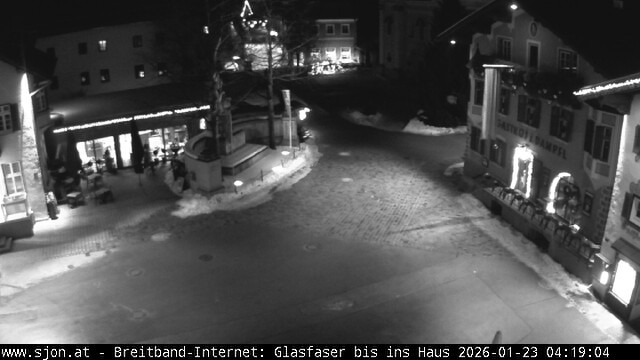 Archiv Foto Webcam Hauptplatz in St. Johann/Tirol