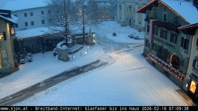 Archiv Foto Webcam Hauptplatz in St. Johann/Tirol