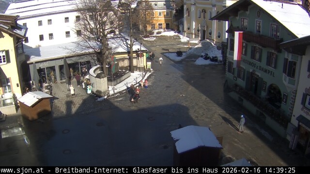 Archiv Foto Webcam Hauptplatz in St. Johann/Tirol