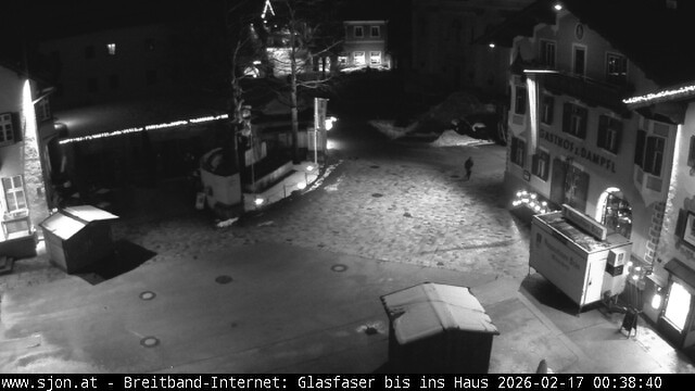 Archived image Webcam St. Johann in Tyrol - Main Place