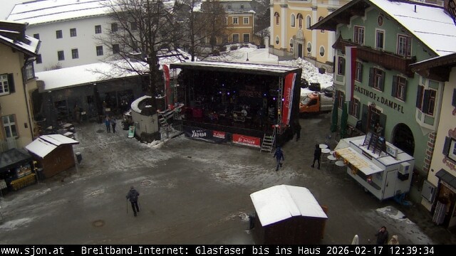 Archiv Foto Webcam Hauptplatz in St. Johann/Tirol