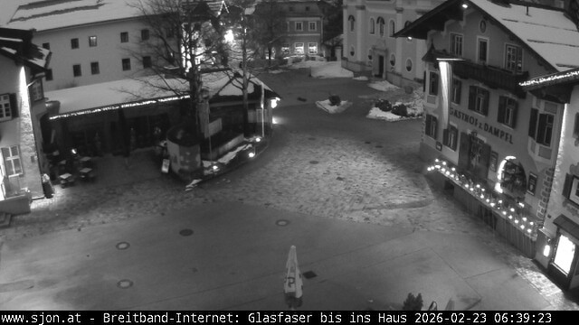 Archiv Foto Webcam Hauptplatz in St. Johann/Tirol