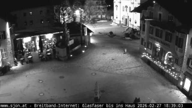 Archived image Webcam St. Johann in Tyrol - Main Place