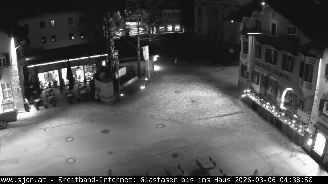 Archiv Foto Webcam Hauptplatz in St. Johann/Tirol