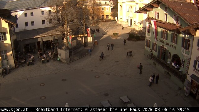 Archiv Foto Webcam Hauptplatz in St. Johann/Tirol