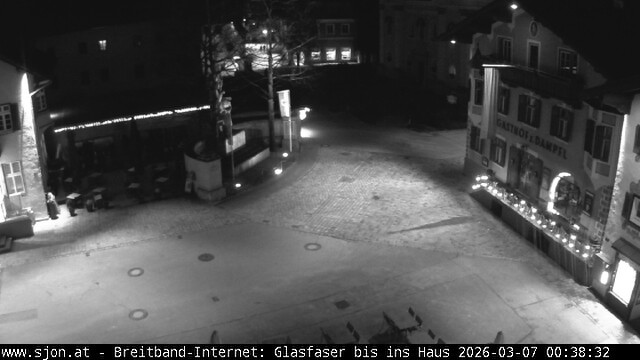 Archived image Webcam St. Johann in Tyrol - Main Place