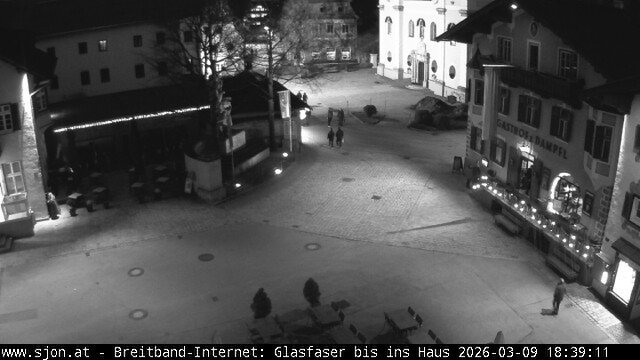Archiv Foto Webcam Hauptplatz in St. Johann/Tirol