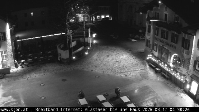 Archiv Foto Webcam Hauptplatz in St. Johann/Tirol
