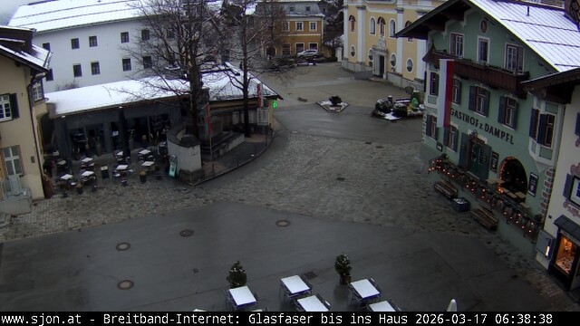 Archiv Foto Webcam Hauptplatz in St. Johann/Tirol