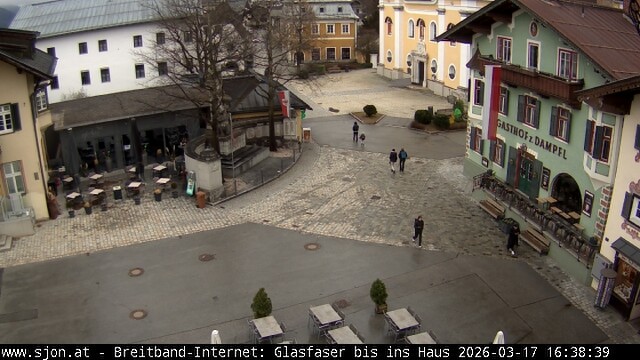 Archiv Foto Webcam Hauptplatz in St. Johann/Tirol