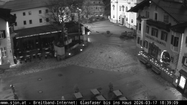 Archived image Webcam St. Johann in Tyrol - Main Place