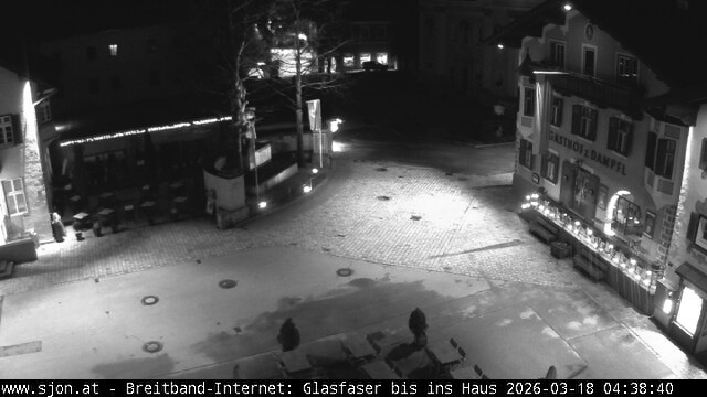 Archiv Foto Webcam Hauptplatz in St. Johann/Tirol