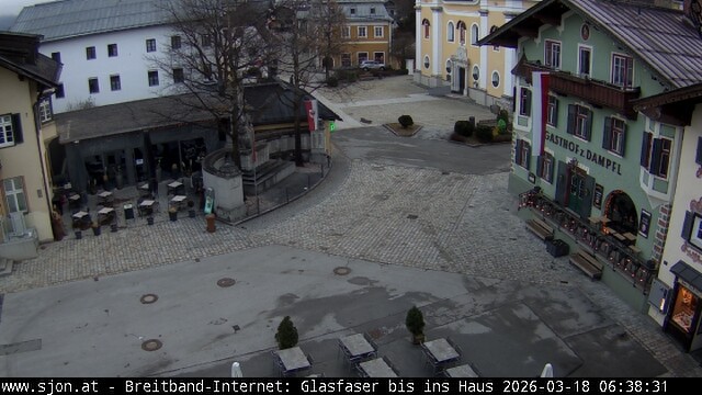 Archiv Foto Webcam Hauptplatz in St. Johann/Tirol