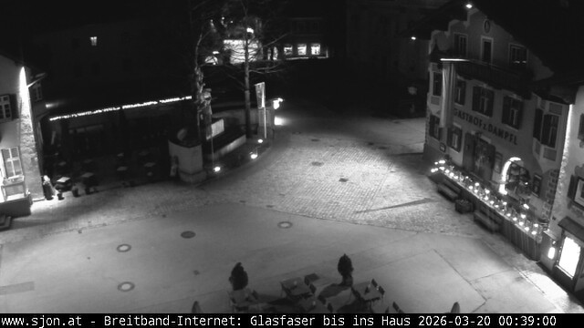 Archived image Webcam St. Johann in Tyrol - Main Place