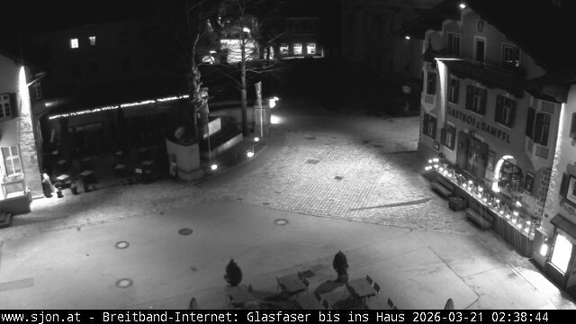 Archiv Foto Webcam Hauptplatz in St. Johann/Tirol