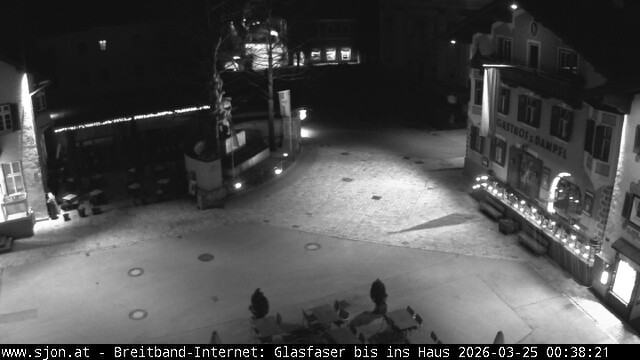 Archived image Webcam St. Johann in Tyrol - Main Place