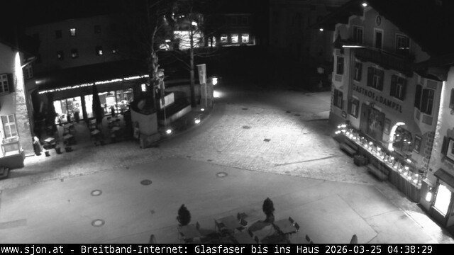 Archiv Foto Webcam Hauptplatz in St. Johann/Tirol