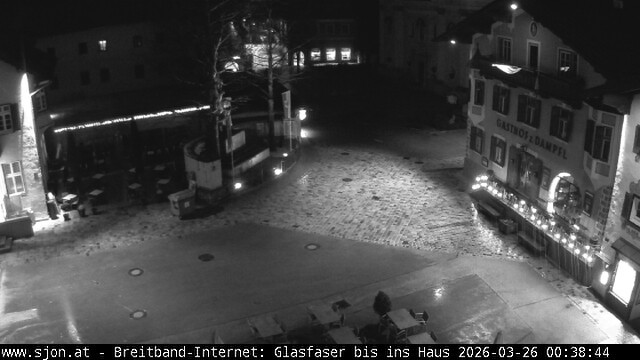 Archiv Foto Webcam Hauptplatz in St. Johann/Tirol
