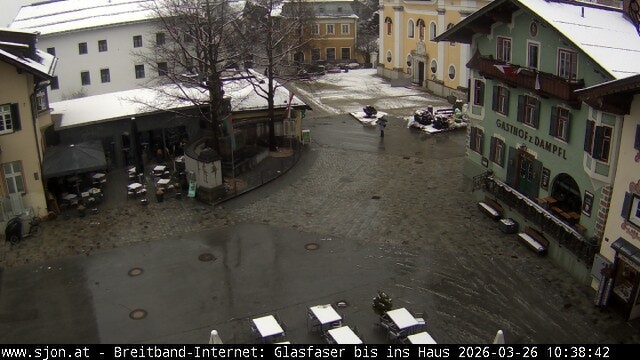 Archiv Foto Webcam Hauptplatz in St. Johann/Tirol