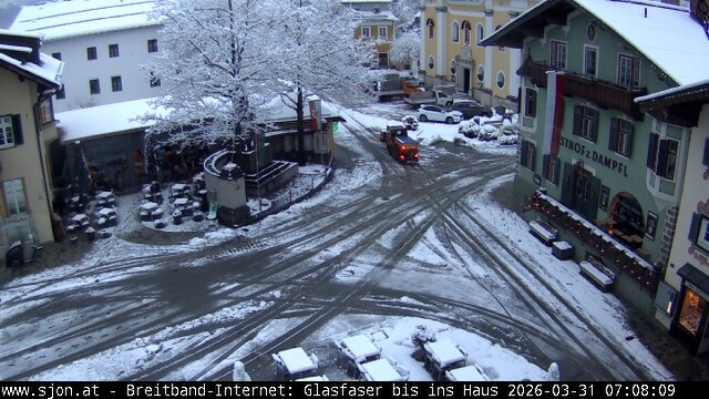 Archiv Foto Webcam Hauptplatz in St. Johann/Tirol