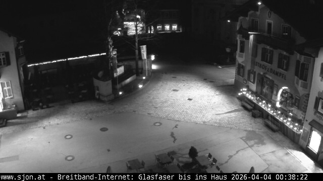 Archiv Foto Webcam Hauptplatz in St. Johann/Tirol