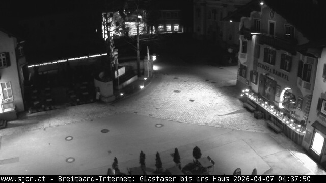 Archived image Webcam St. Johann in Tyrol - Main Place