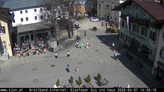 Archived image Webcam St. Johann in Tyrol - Main Place