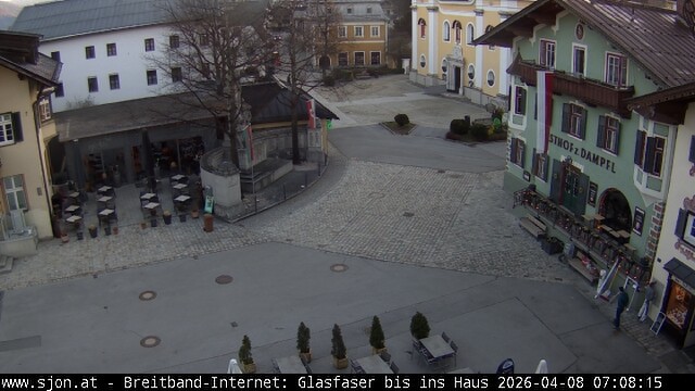 Archiv Foto Webcam Hauptplatz in St. Johann/Tirol