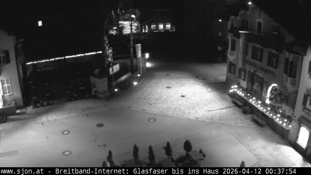 Archiv Foto Webcam Hauptplatz in St. Johann/Tirol