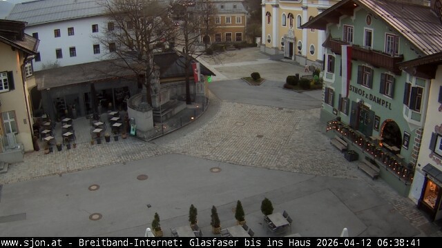Archiv Foto Webcam Hauptplatz in St. Johann/Tirol