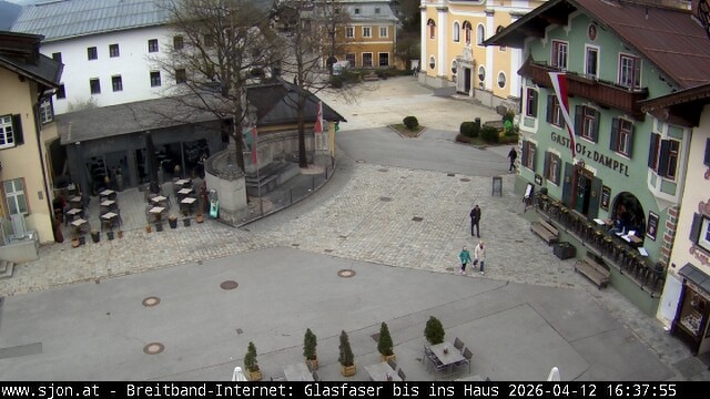 Archiv Foto Webcam Hauptplatz in St. Johann/Tirol