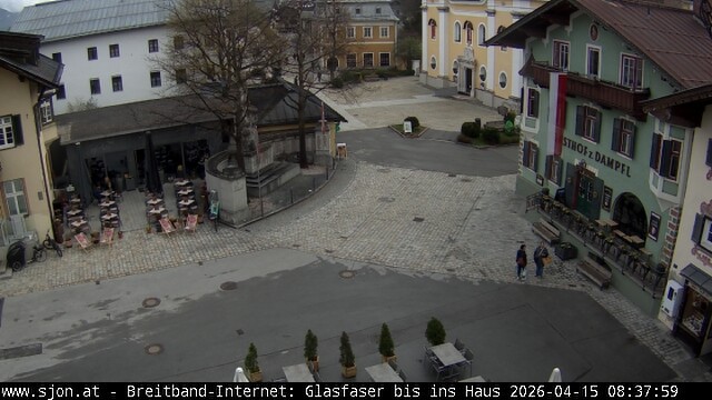 Archived image Webcam St. Johann in Tyrol - Main Place
