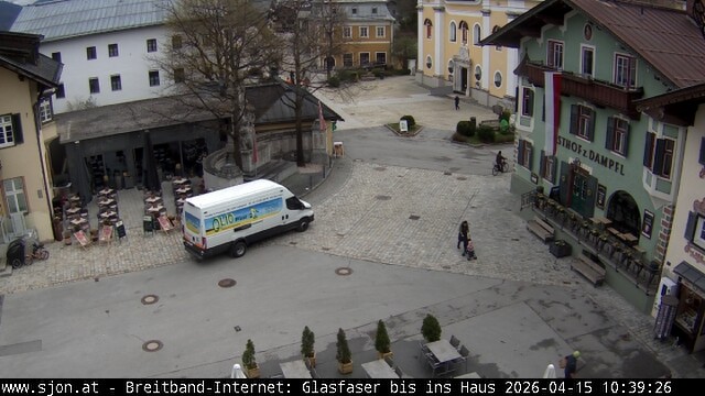 Archived image Webcam St. Johann in Tyrol - Main Place