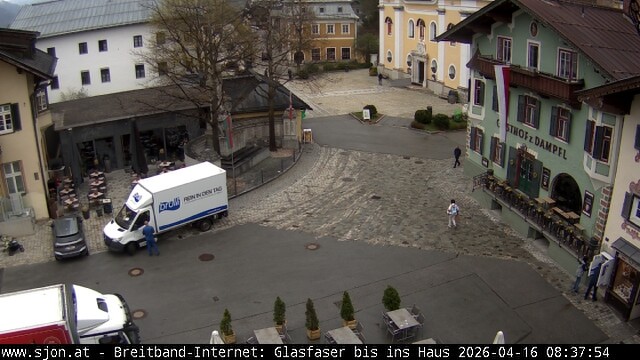 Archived image Webcam St. Johann in Tyrol - Main Place
