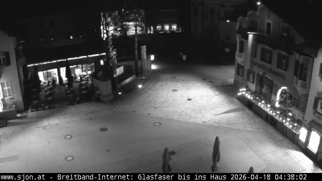 Archiv Foto Webcam Hauptplatz in St. Johann/Tirol