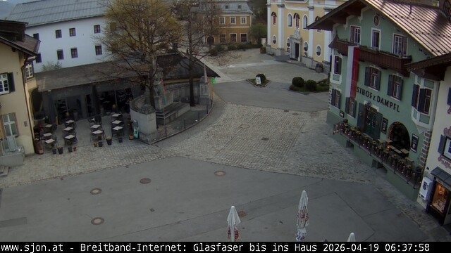 Archiv Foto Webcam Hauptplatz in St. Johann/Tirol