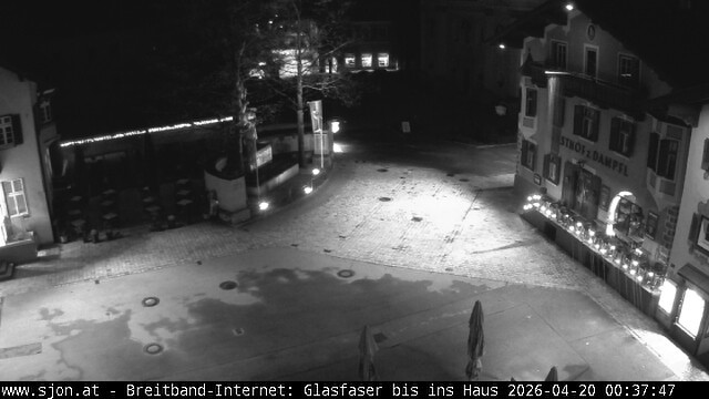 Archiv Foto Webcam Hauptplatz in St. Johann/Tirol