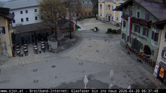 Archiv Foto Webcam Hauptplatz in St. Johann/Tirol