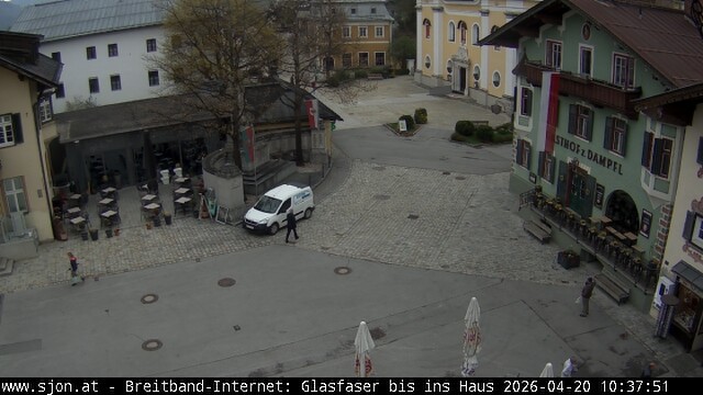 Archiv Foto Webcam Hauptplatz in St. Johann/Tirol