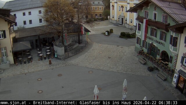 Archiv Foto Webcam Hauptplatz in St. Johann/Tirol