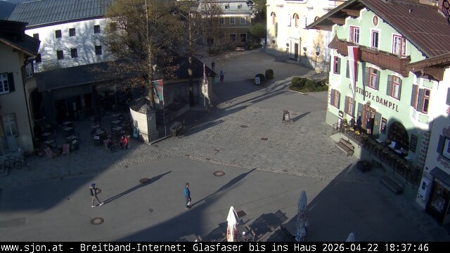 Archived image Webcam St. Johann in Tyrol - Main Place