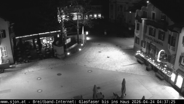 Archived image Webcam St. Johann in Tyrol - Main Place