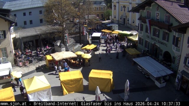 Archived image Webcam St. Johann in Tyrol - Main Place