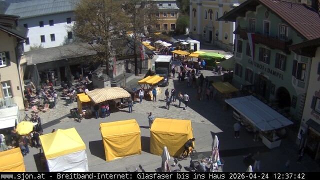 Archived image Webcam St. Johann in Tyrol - Main Place