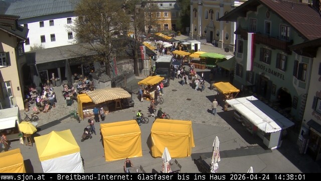 Archived image Webcam St. Johann in Tyrol - Main Place