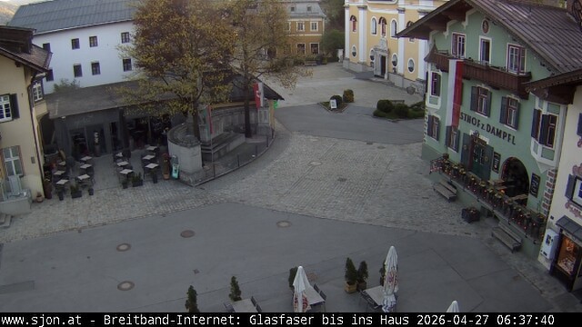 Archived image Webcam St. Johann in Tyrol - Main Place