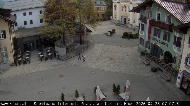 Archived image Webcam St. Johann in Tyrol - Main Place