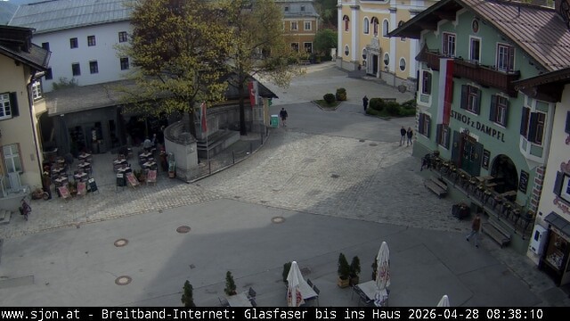 Archived image Webcam St. Johann in Tyrol - Main Place