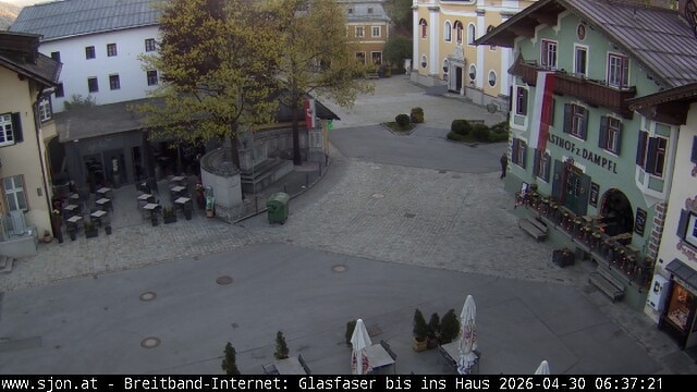 Archived image Webcam St. Johann in Tyrol - Main Place